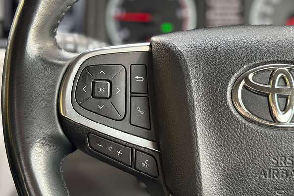 2019 Toyota Hiace Commuter GDH322R ELWB