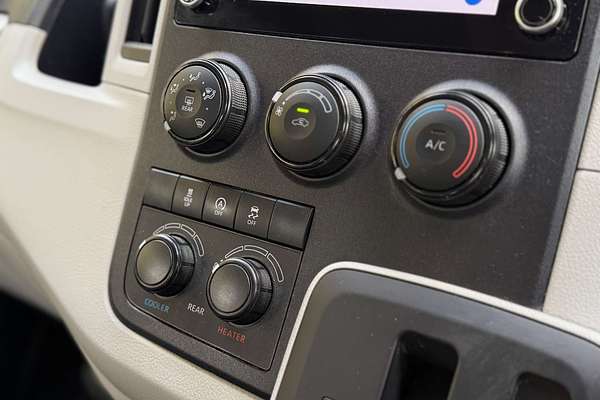 2019 Toyota Hiace Commuter GDH322R ELWB