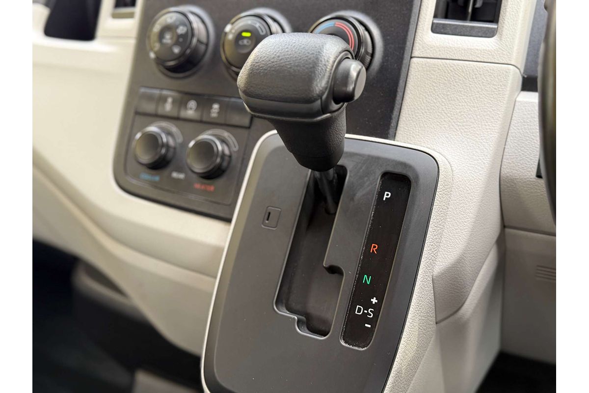 2019 Toyota Hiace Commuter GDH322R ELWB