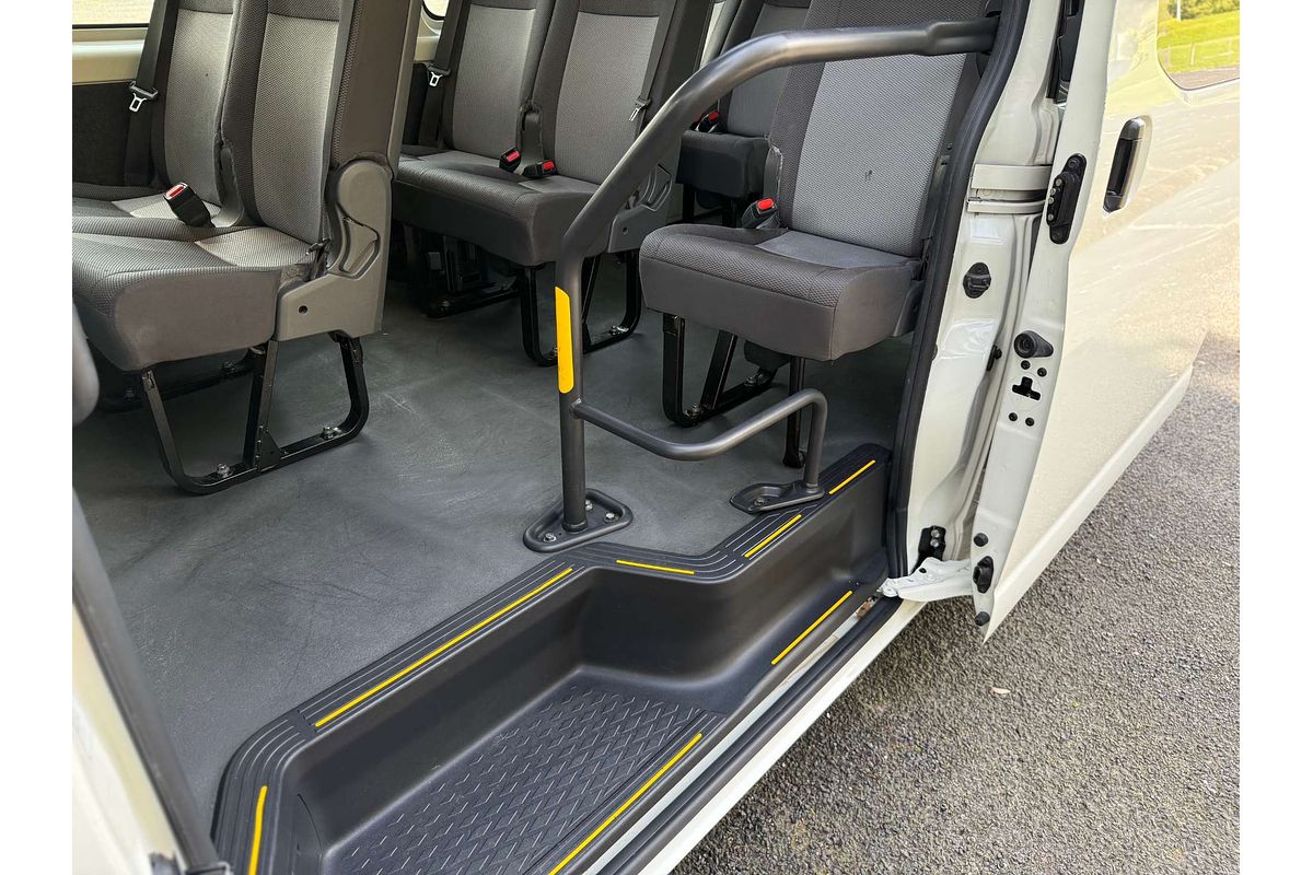 2019 Toyota Hiace Commuter GDH322R ELWB