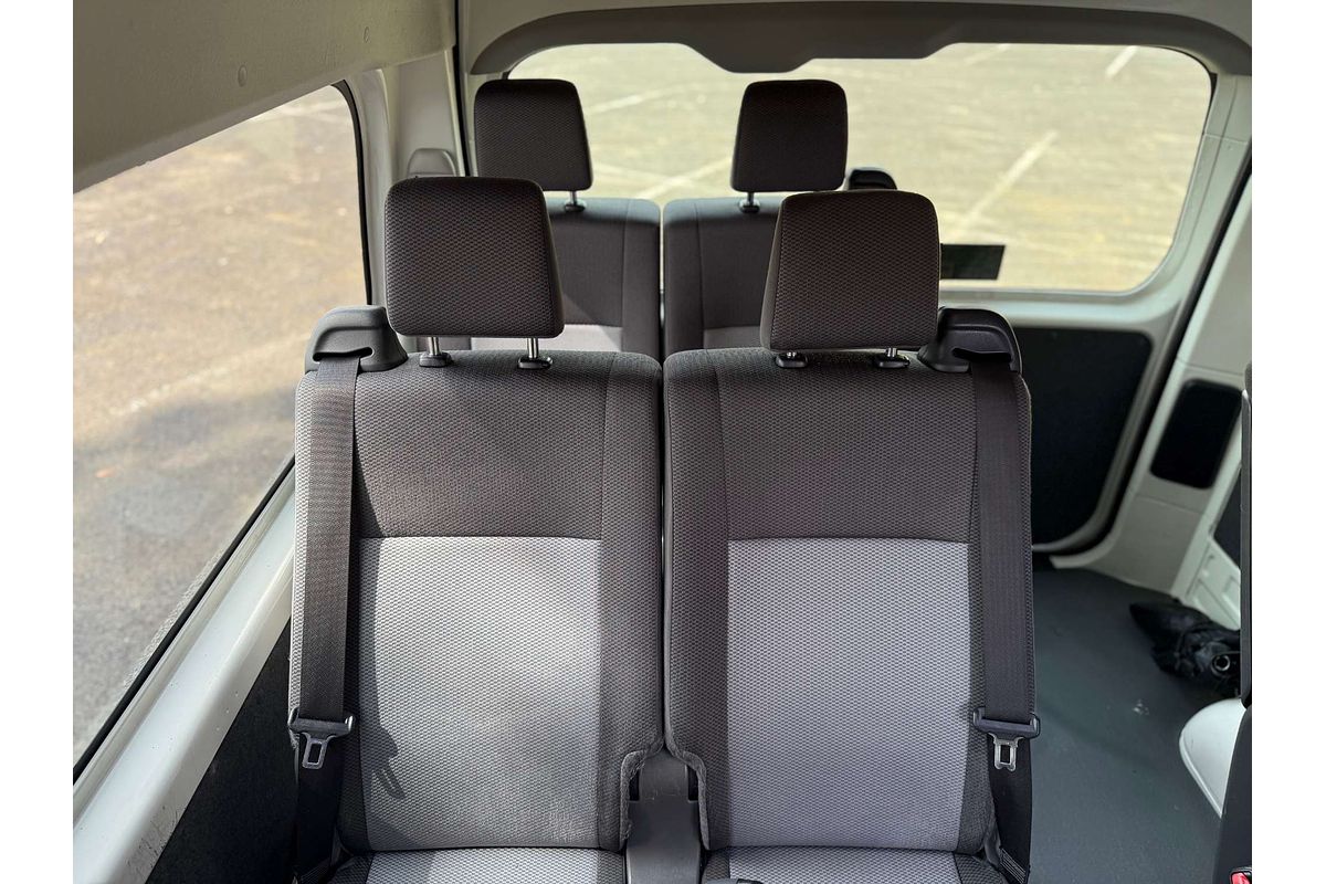 2019 Toyota Hiace Commuter GDH322R ELWB