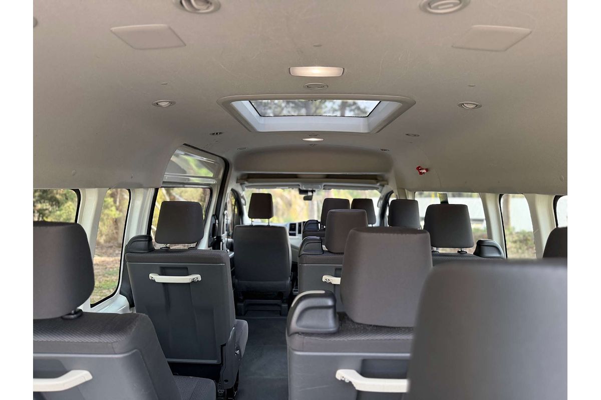 2019 Toyota Hiace Commuter GDH322R ELWB