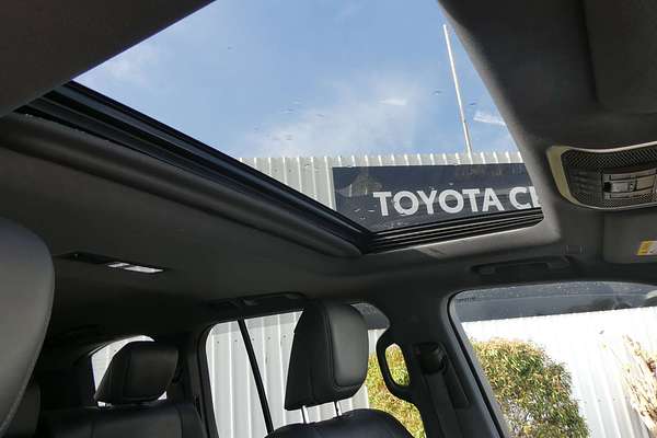 2022 Toyota Landcruiser VX FJA300R