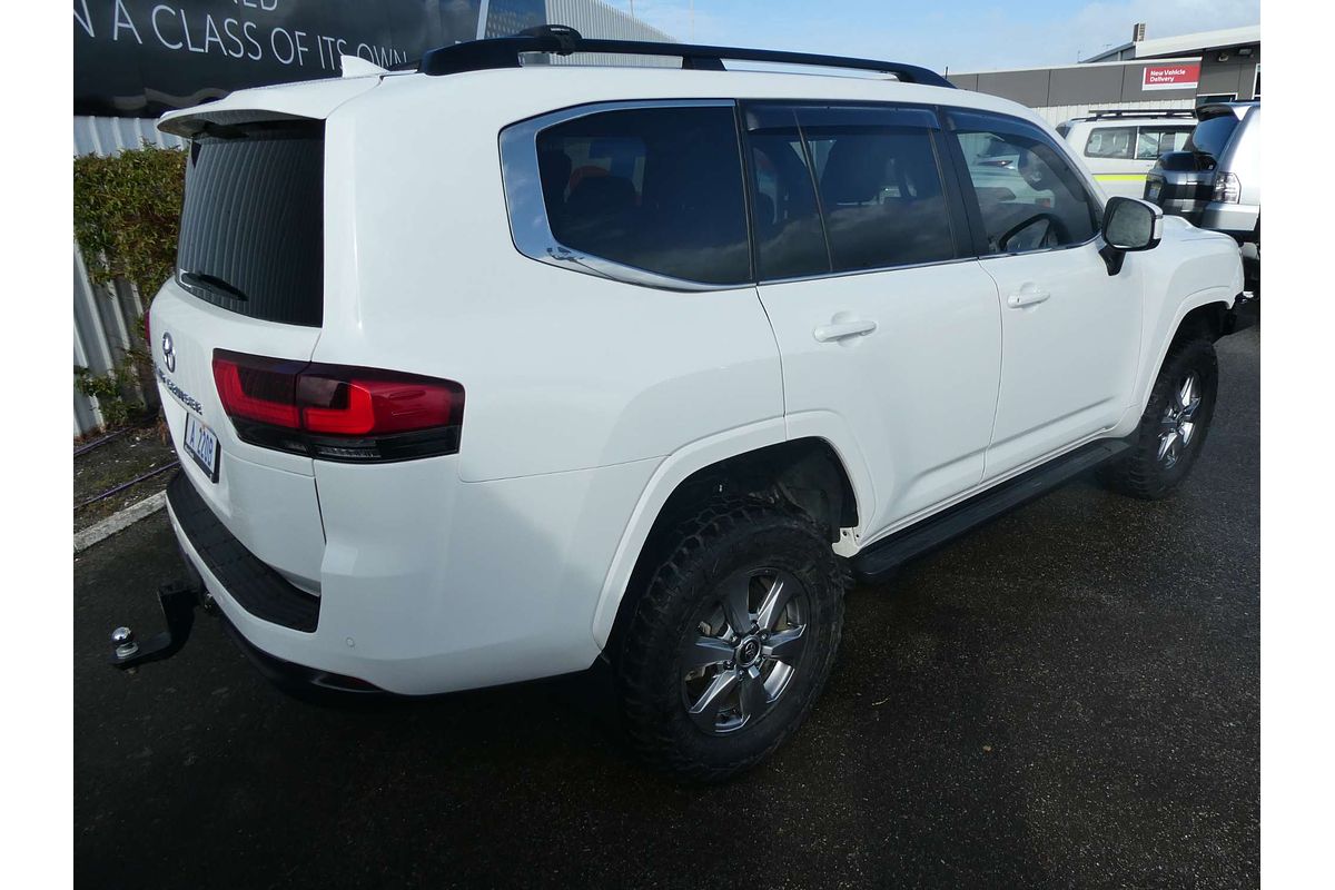 2022 Toyota Landcruiser VX FJA300R