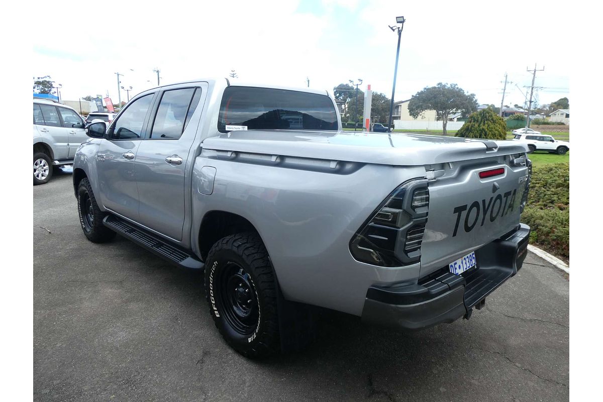 2015 Toyota Hilux