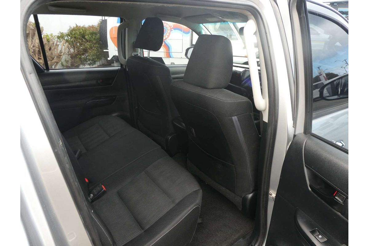 2015 Toyota Hilux