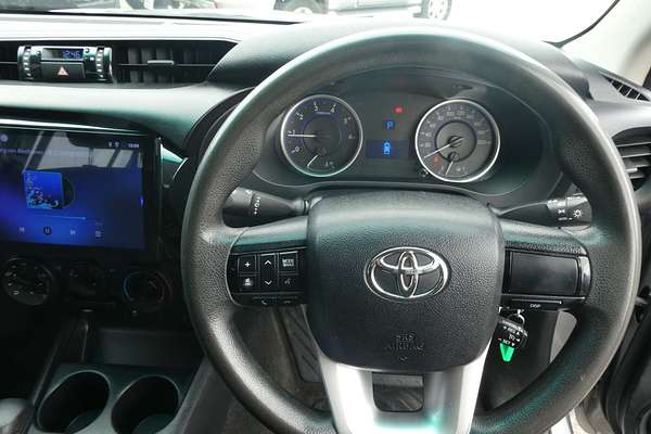2015 Toyota Hilux