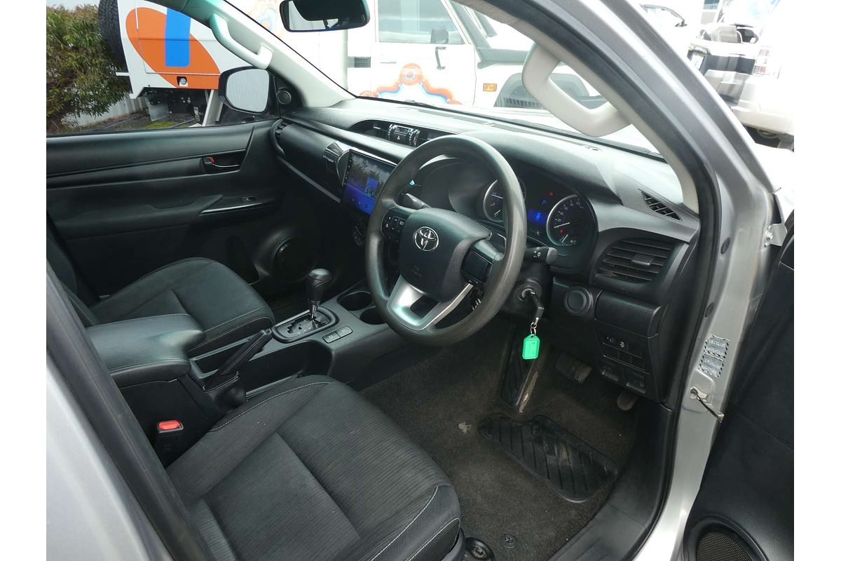 2015 Toyota Hilux