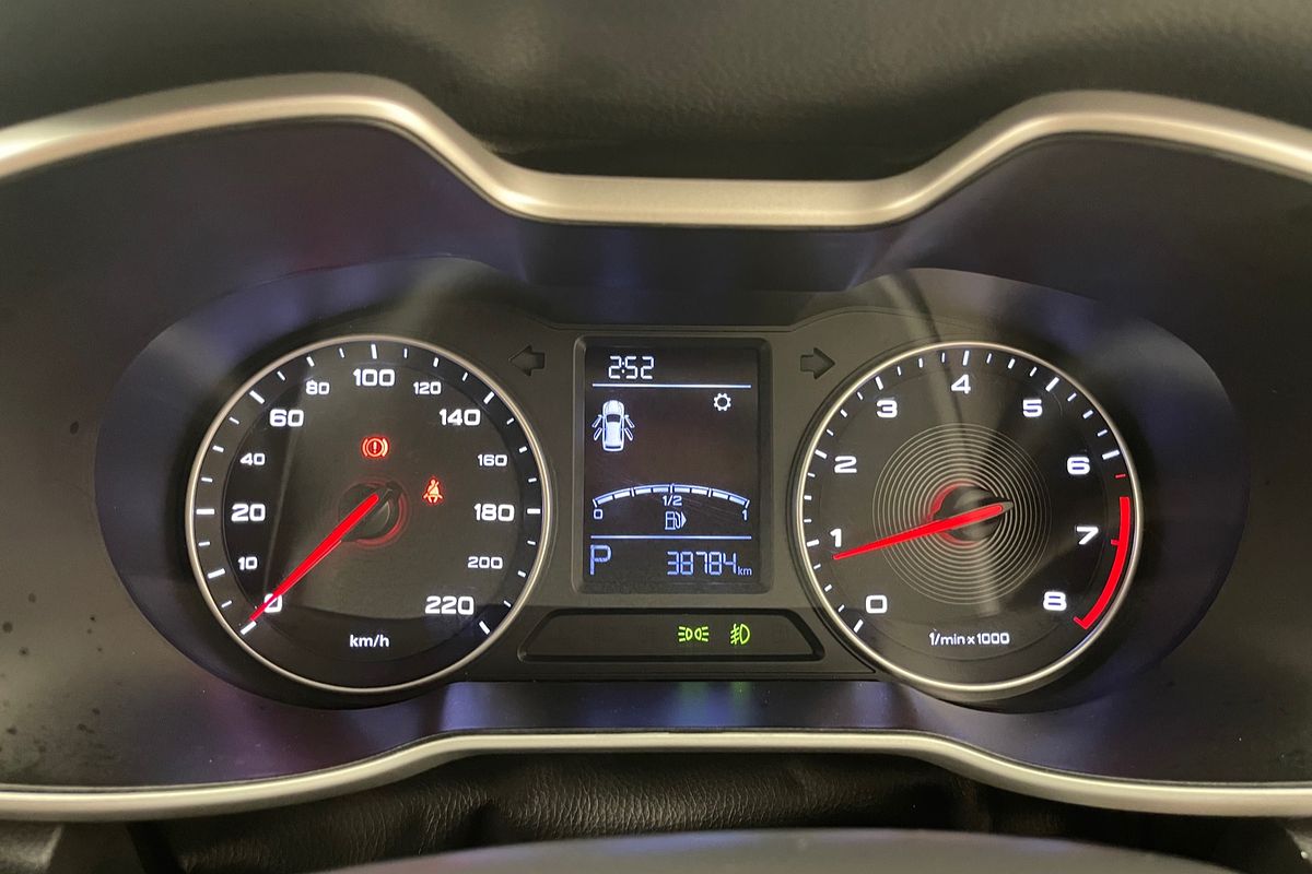 2023 MG ZS Excite AZS1