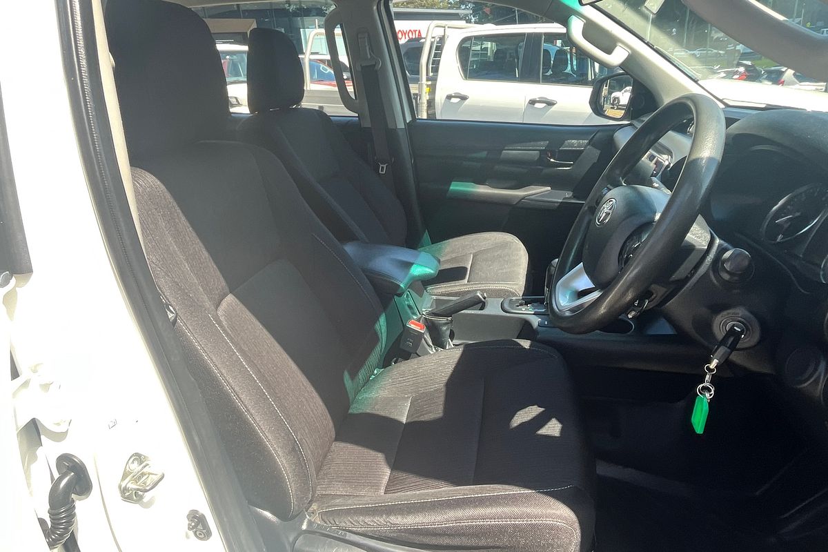 2022 Toyota Hilux SR GUN126R 4X4
