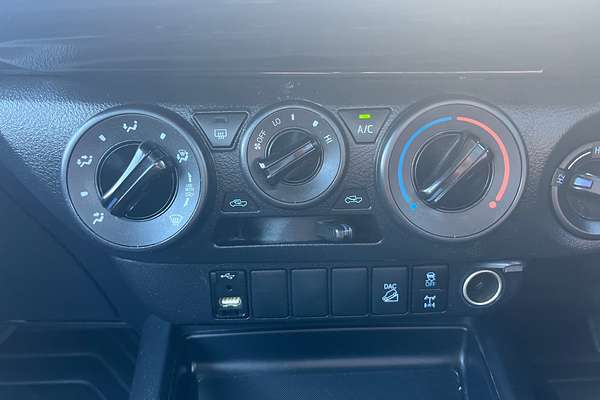 2022 Toyota Hilux SR GUN126R 4X4