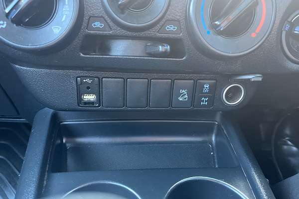 2022 Toyota Hilux SR GUN126R 4X4