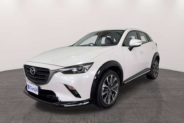 2023 Mazda CX-3 sTouring DK