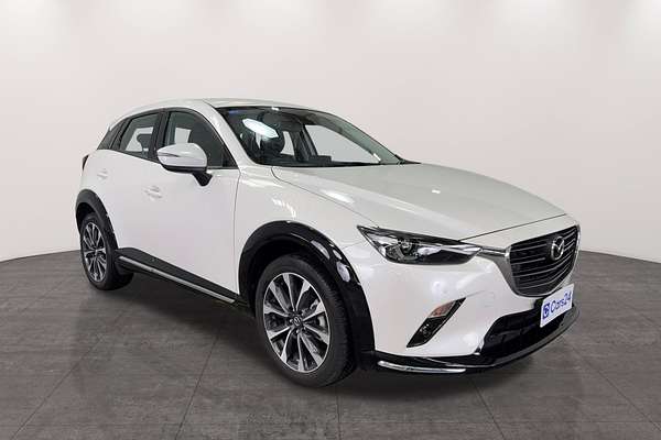 2023 Mazda CX-3 sTouring DK