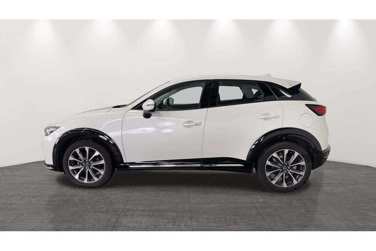 2023 Mazda CX-3 sTouring DK