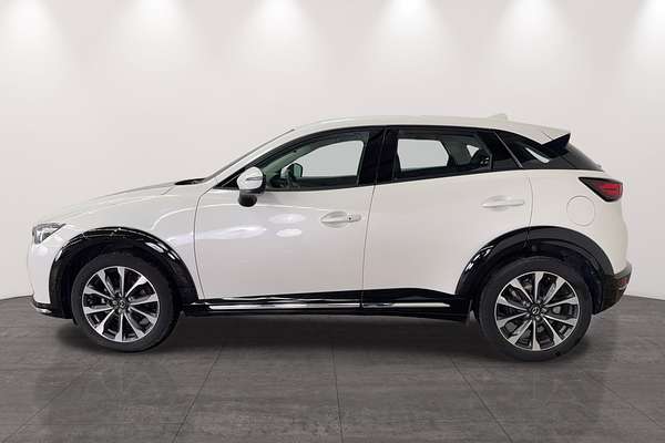 2023 Mazda CX-3 sTouring DK