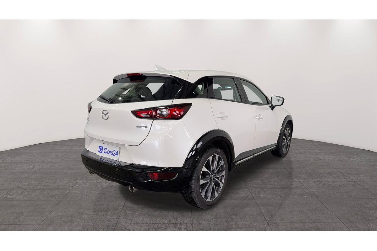 2023 Mazda CX-3 sTouring DK