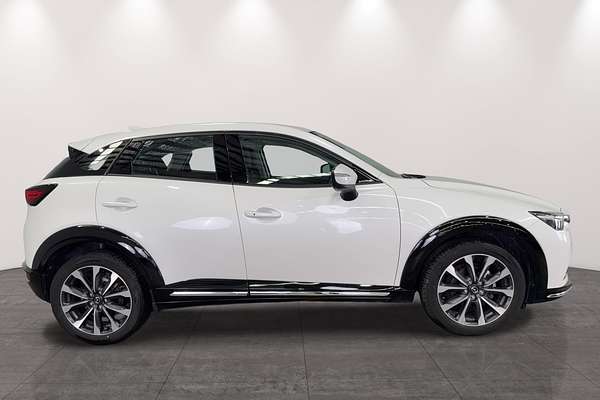 2023 Mazda CX-3 sTouring DK