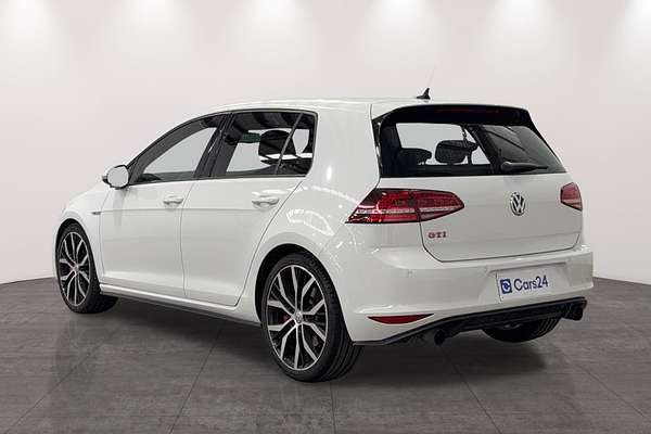 2016 Volkswagen Golf GTI Performance 7