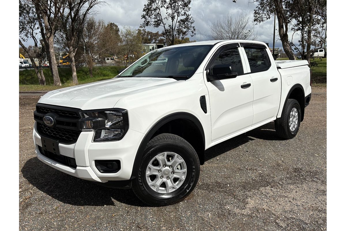 2024 Ford Ranger XL 4X4 2.0L
