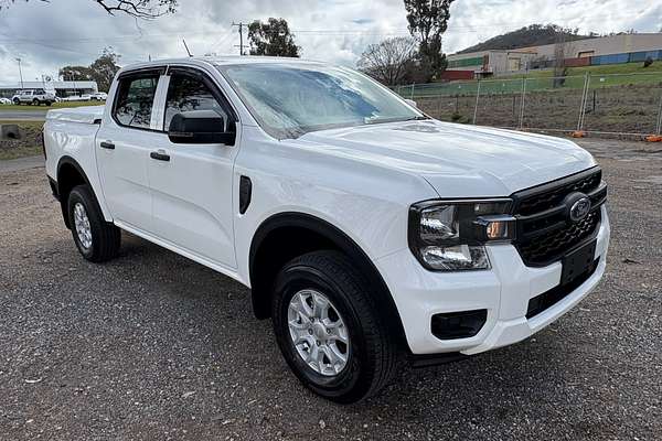 2024 Ford Ranger XL 4X4 2.0L