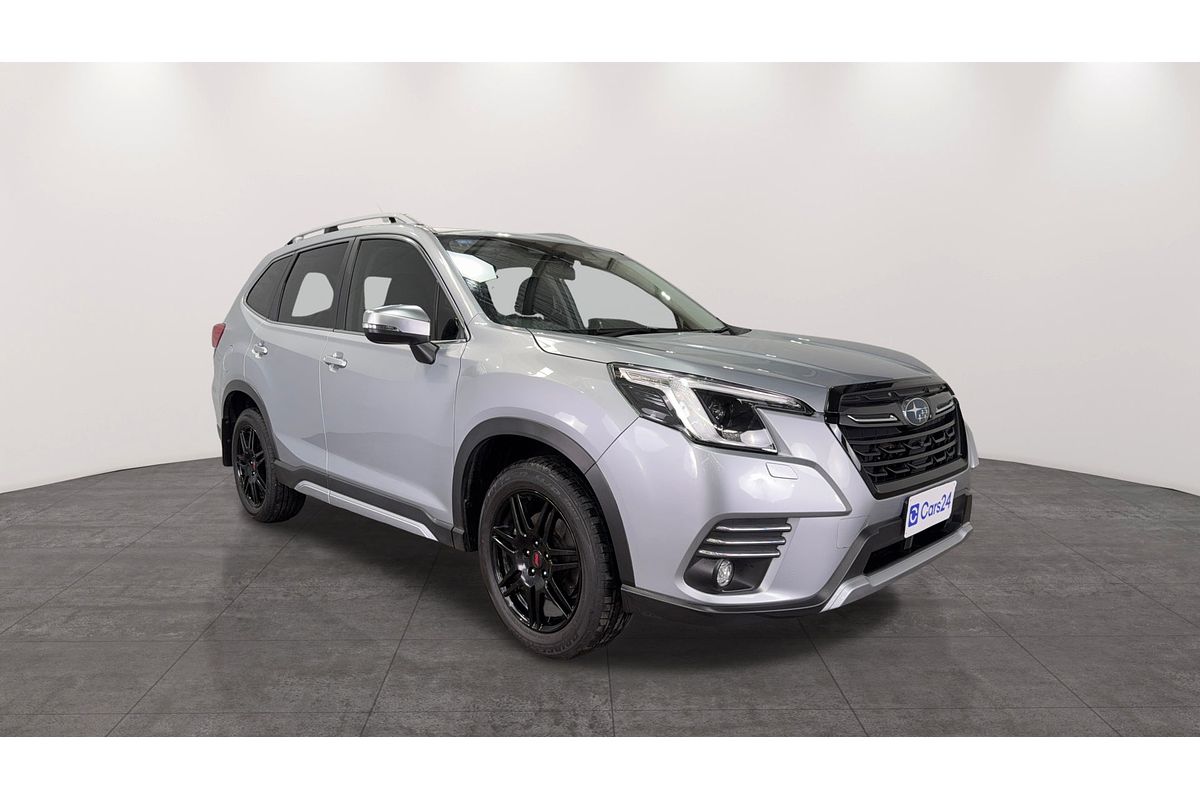 2022 Subaru Forester 2.5i-S S5
