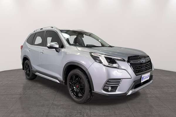 2022 Subaru Forester 2.5i-S S5