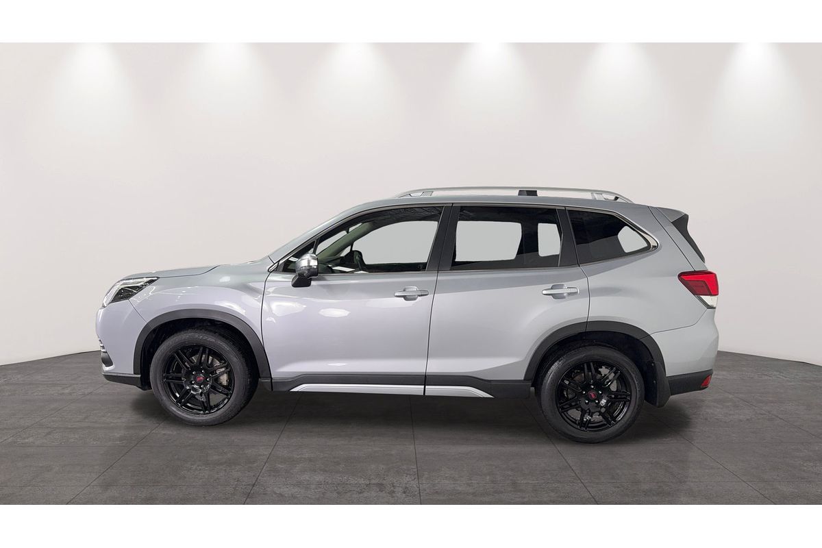 2022 Subaru Forester 2.5i-S S5