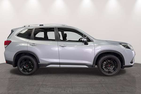 2022 Subaru Forester 2.5i-S S5