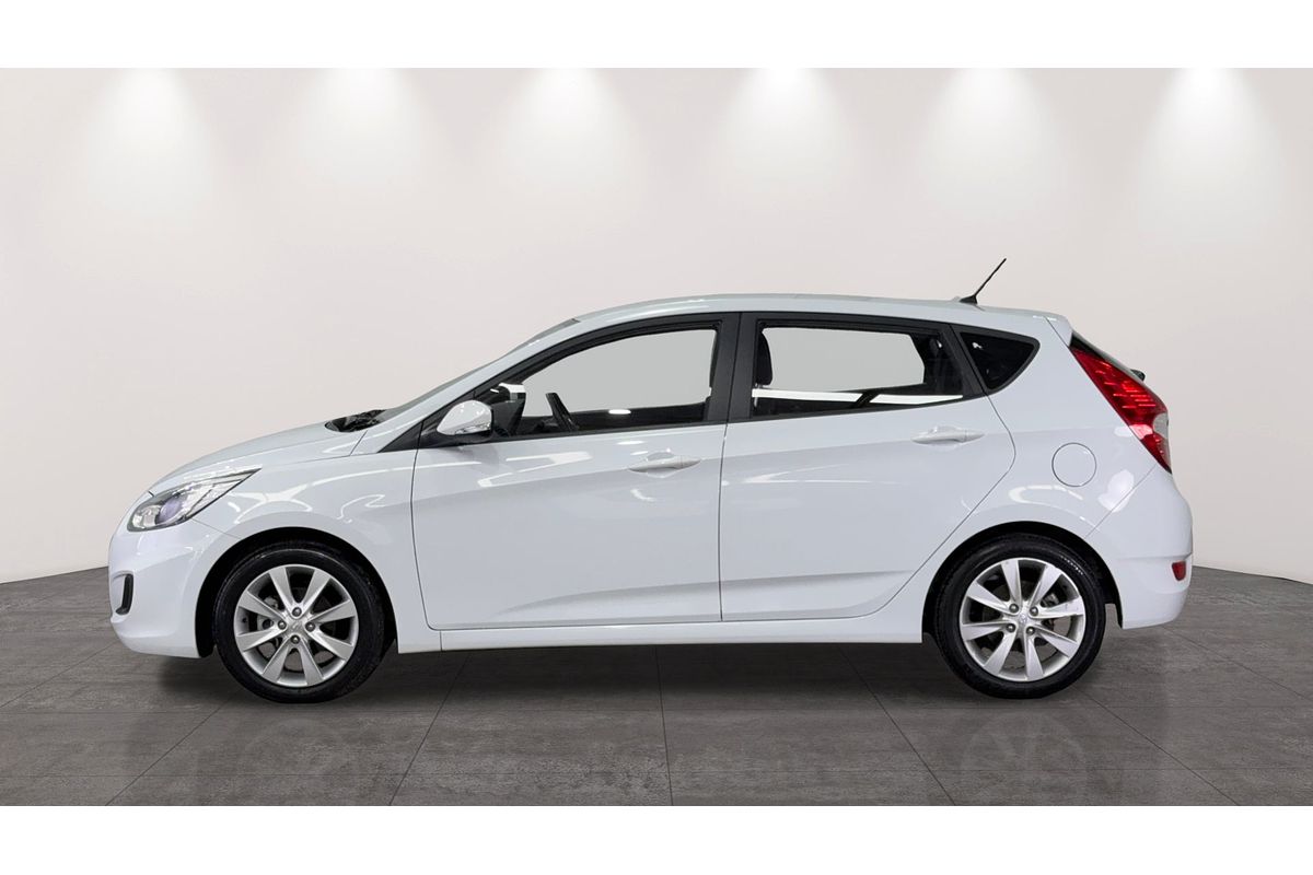 2018 Hyundai Accent Sport RB6