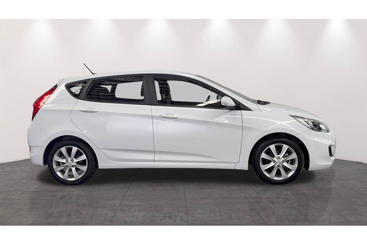 2018 Hyundai Accent Sport RB6