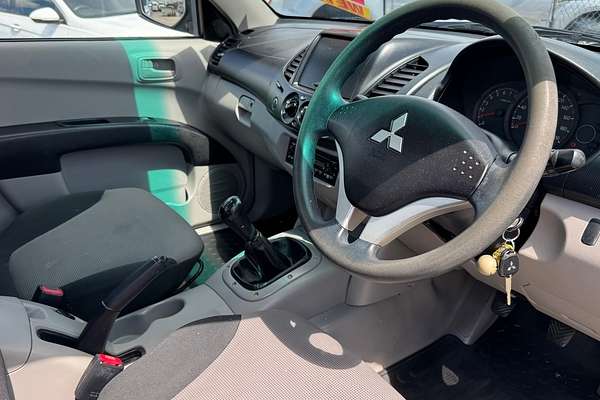 2012 Mitsubishi Triton GL MN MY12 Rear Wheel Drive