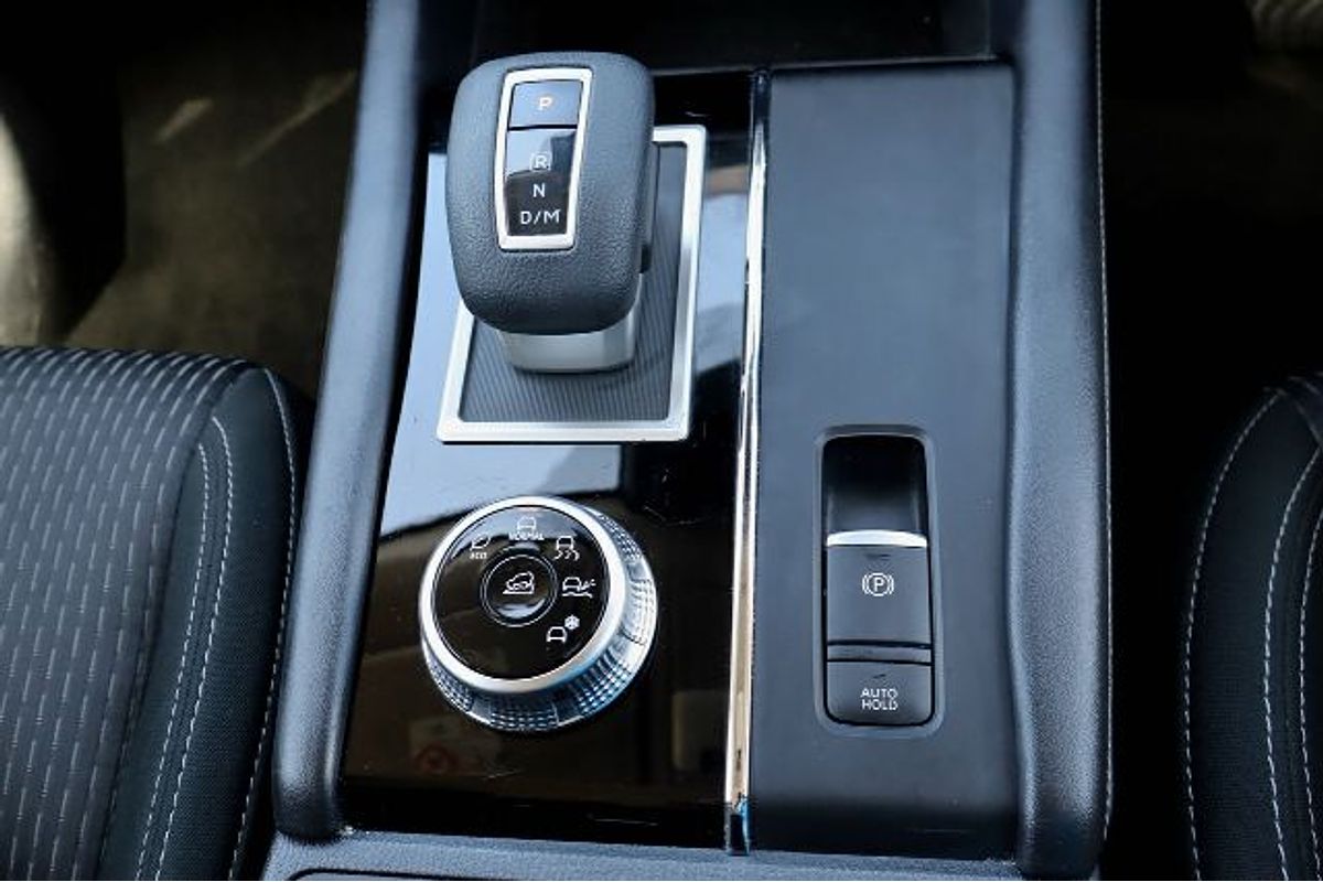 2023 Mitsubishi Outlander ES ZM