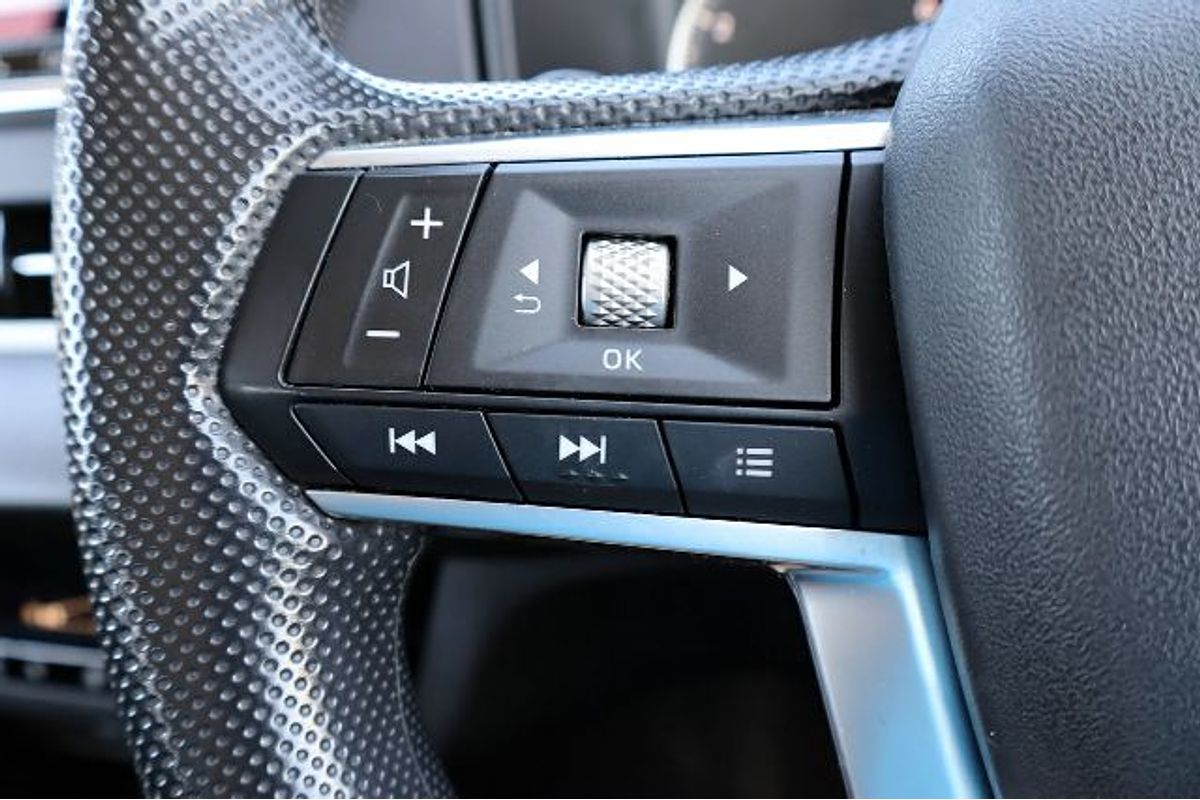 2023 Mitsubishi Outlander ES ZM