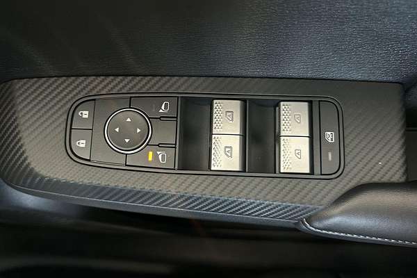 2024 Mitsubishi Outlander ES ZM