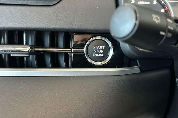 2024 Mitsubishi Outlander ES ZM