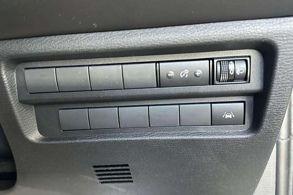 2024 Mitsubishi Outlander ES ZM