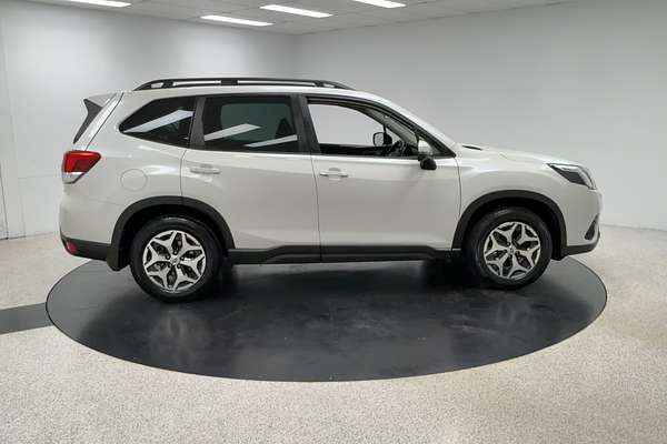 2023 Subaru Forester 2.5i S5