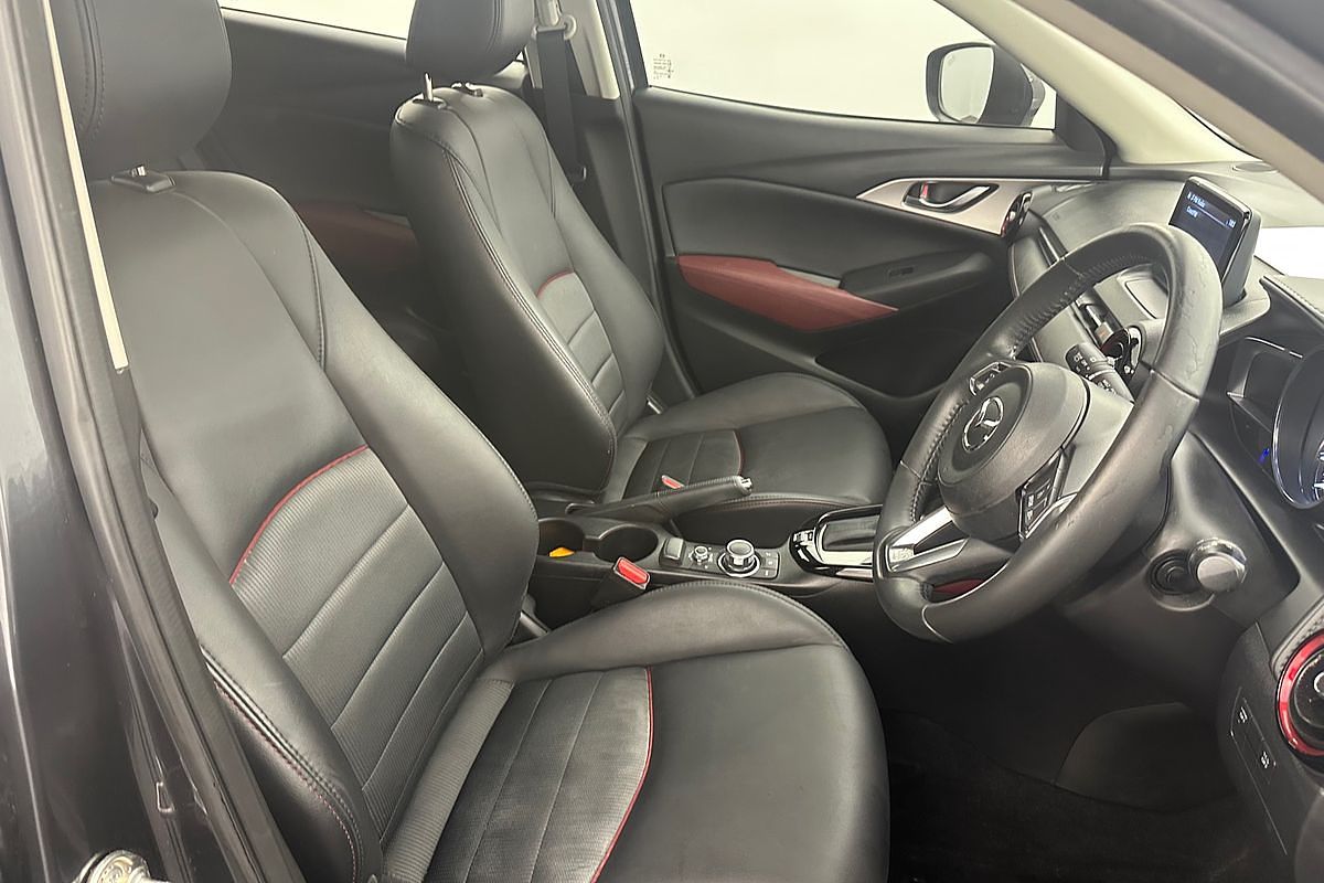 2018 Mazda CX-3 sTouring DK