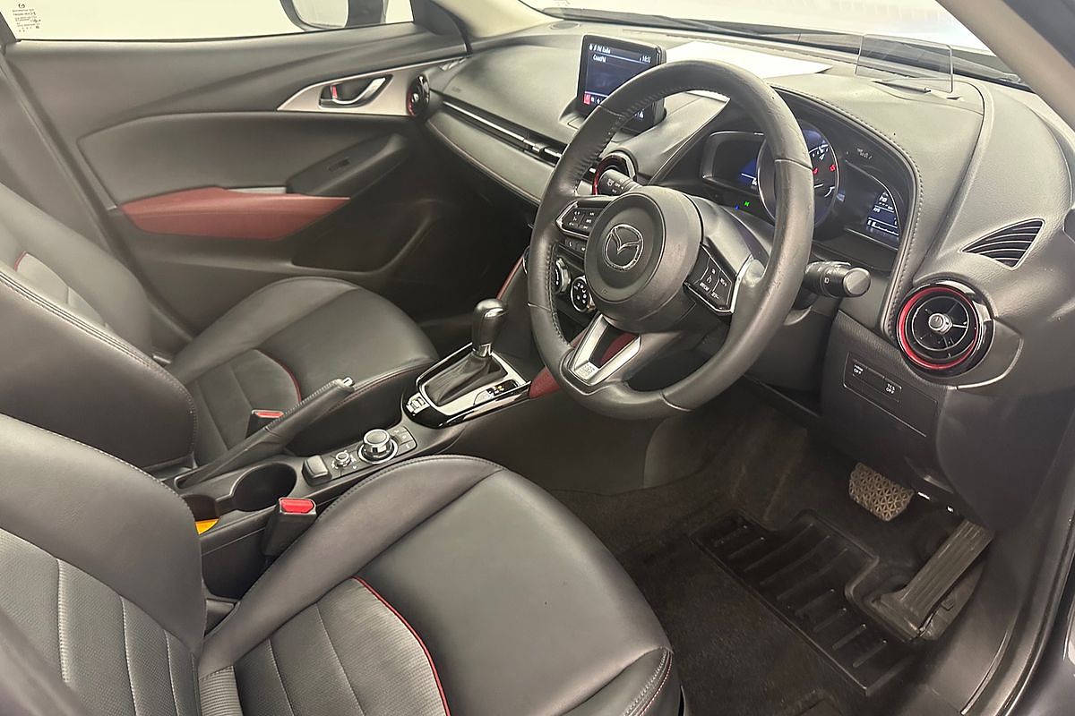 2018 Mazda CX-3 sTouring DK