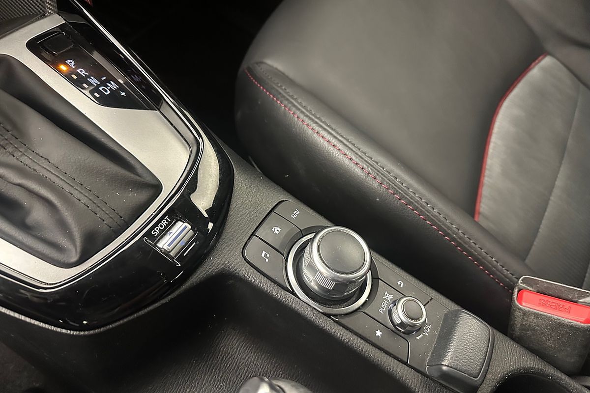 2018 Mazda CX-3 sTouring DK