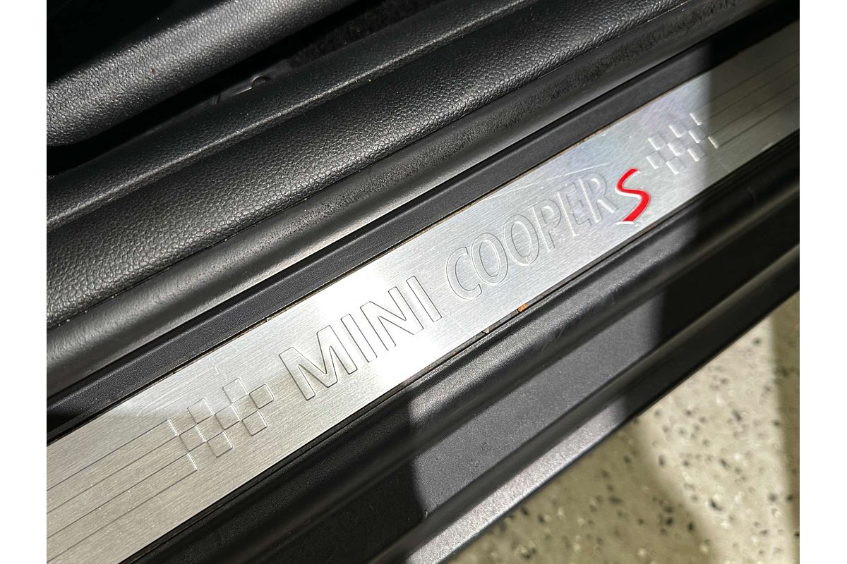 2015 MINI Hatch Cooper S F56