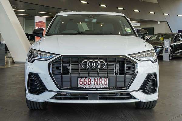 2024 Audi Q3 40 TFSI S line F3