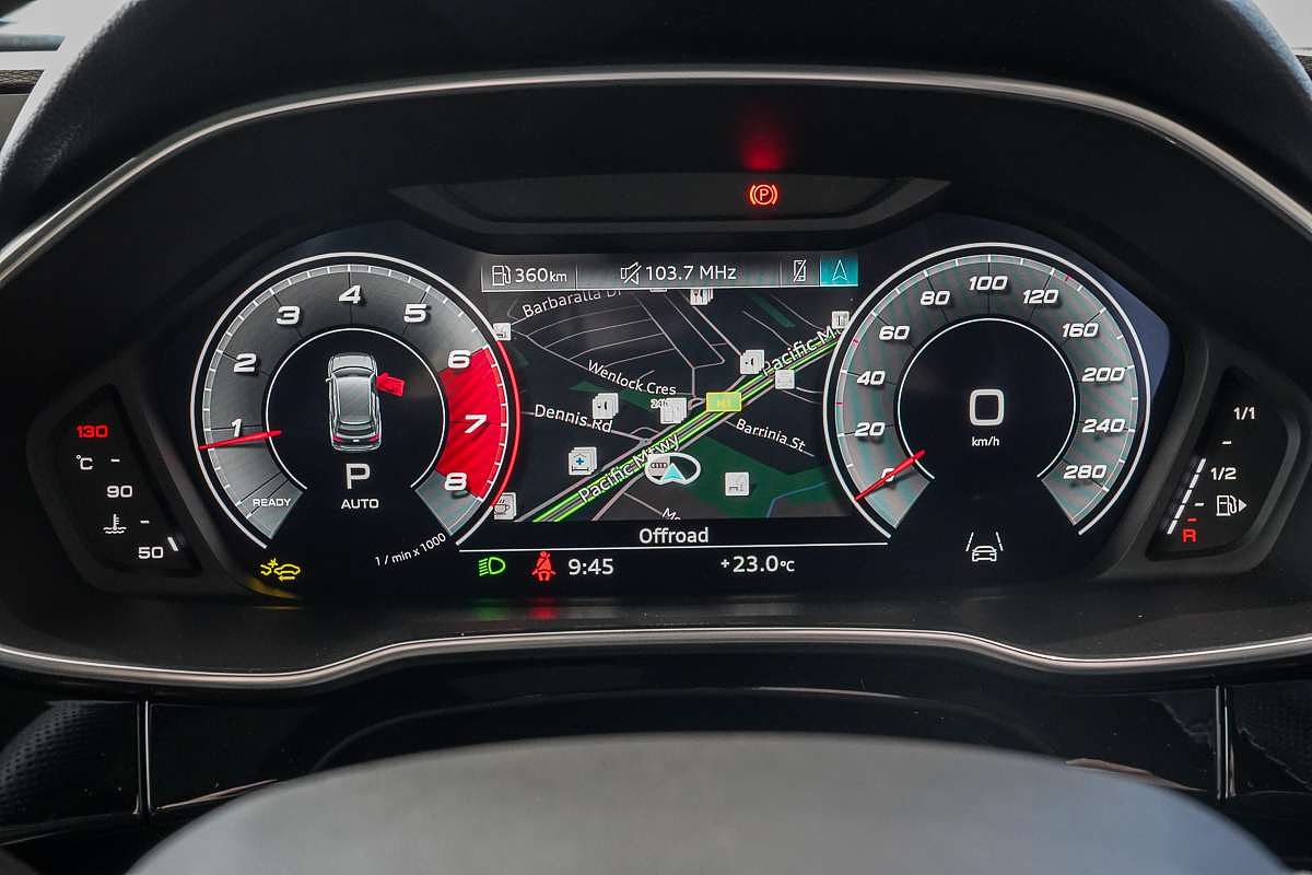 2024 Audi Q3 40 TFSI S line F3