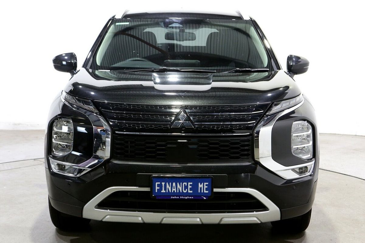 2024 Mitsubishi Outlander LS ZM