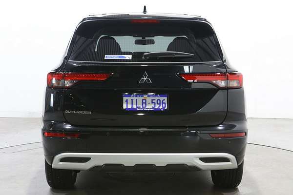 2024 Mitsubishi Outlander LS ZM