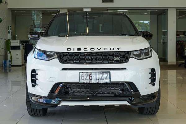 2024 Land Rover Discovery Sport P300e Dynamic SE L550