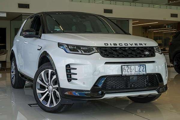 2024 Land Rover Discovery Sport P300e Dynamic SE L550