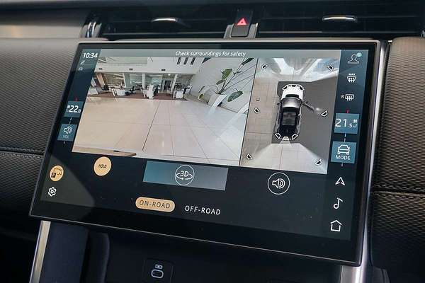 2024 Land Rover Discovery Sport P300e Dynamic SE L550