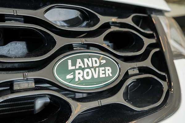 2024 Land Rover Discovery Sport P300e Dynamic SE L550
